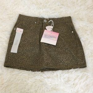 Mini Leopard Print Skirt